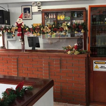 Hotel Cambulos Manizales Bagian luar foto