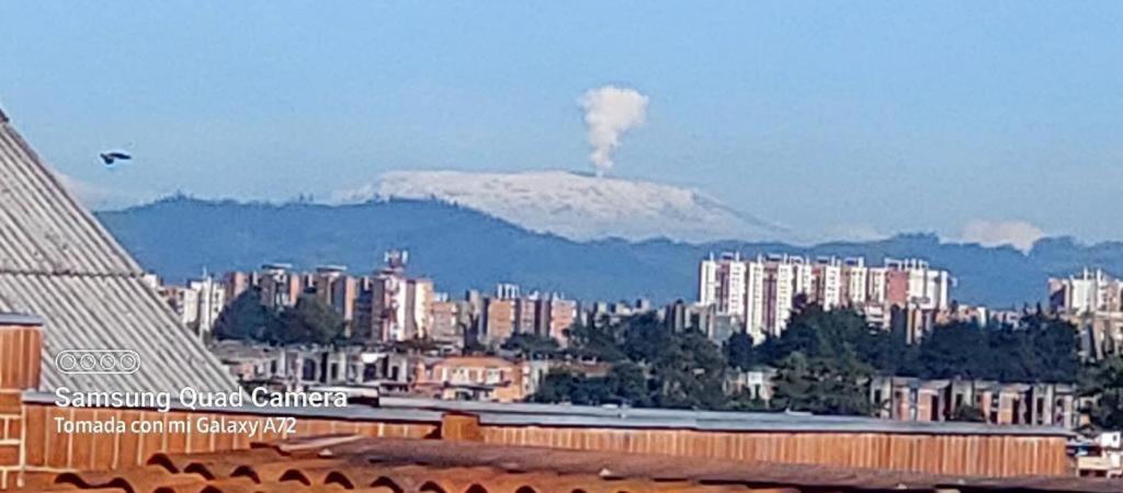 Hotel Cambulos Manizales Bagian luar foto