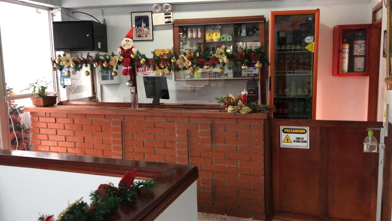 Hotel Cambulos Manizales Bagian luar foto